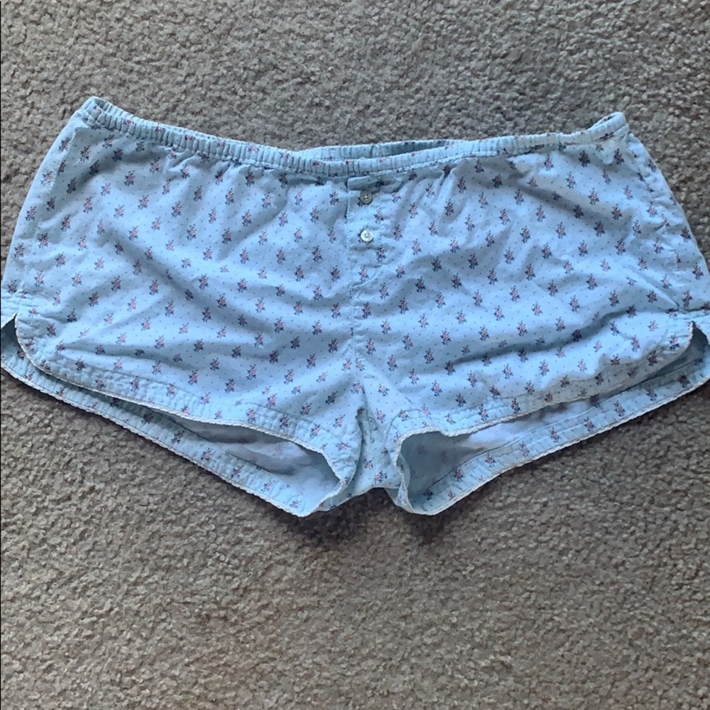 Patterned sleep shorts